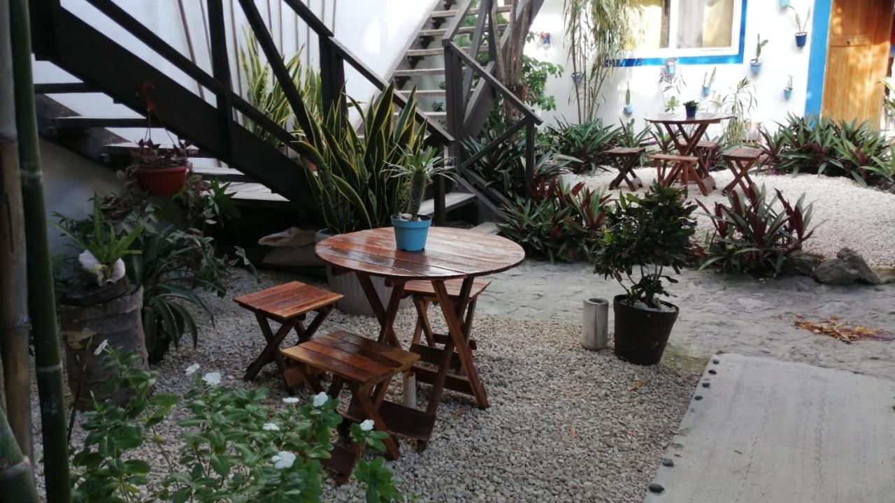 Hostal Jardin Махауаль Экстерьер фото